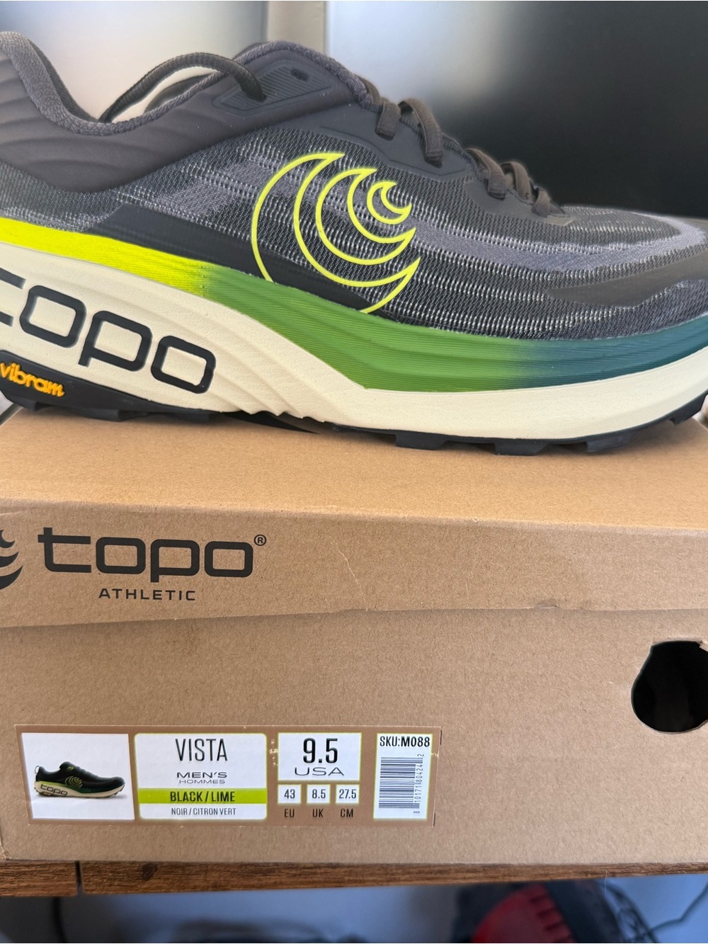 Topo Athletic Vista Men's Running Shoe - Black/Lime